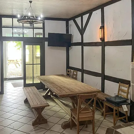 Apartamento Lovely In With Wifi
